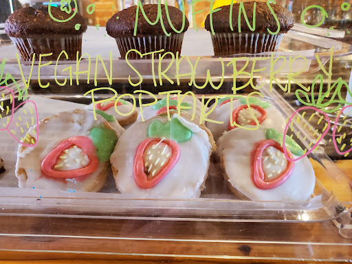 Coffee Shop «Raven’s Nest Coffee House», reviews and photos, 254 E Davis St, Culpeper, VA 22701, USA