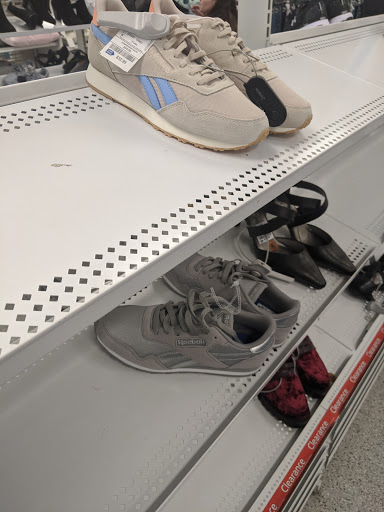 Clothing Store «Ross Dress for Less», reviews and photos, 2003 N Eastman Rd, Kingsport, TN 37660, USA