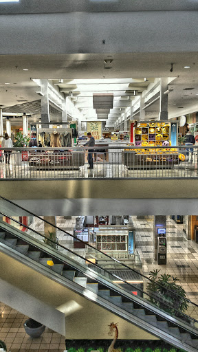 Shopping Mall «St. Clair Square», reviews and photos, 134 St Clair Square, Fairview Heights, IL 62208, USA