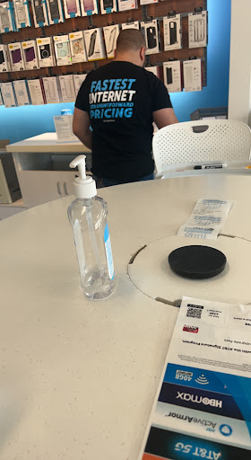 Cell Phone Store «AT&T», reviews and photos, 7800 N MacArthur Blvd #150, Irving, TX 75063, USA