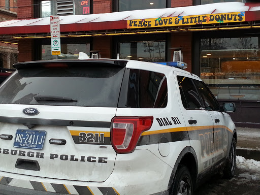 Donut Shop «Peace, Love and Little Donuts», reviews and photos, 2018 Smallman St, Pittsburgh, PA 15222, USA