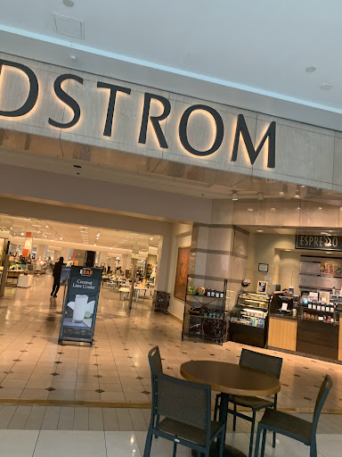 Department Store «Nordstrom», reviews and photos, 449 Menlo Park Mall, Edison, NJ 08837, USA