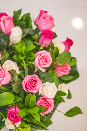 Florist «Arts & Flowers Inc», reviews and photos, 6011 Excelsior Blvd, Minneapolis, MN 55416, USA