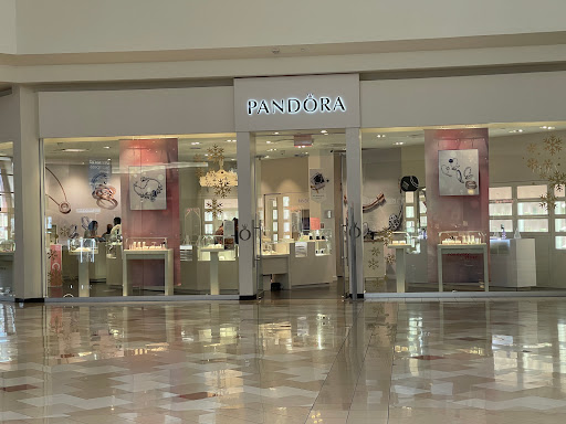 Pandora, 1201 Hooper Ave, Toms River, NJ 08753, USA, 