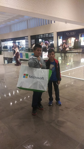 Computer Store «Microsoft Store - NorthPark Center», reviews and photos, 8687 N Central Expy #1612, Dallas, TX 75225, USA
