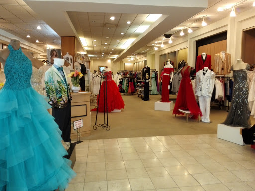 Bridal Shop «Amouré Bridal Boutique», reviews and photos, 2070 Sam Rittenberg Blvd #276, Charleston, SC 29407, USA