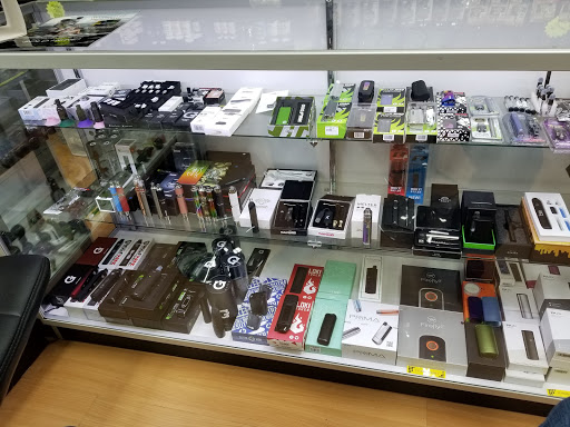 Vaporizer Store «Vapor Smoke Shop», reviews and photos, 1627 Sardis Rd N #4b, Charlotte, NC 28270, USA