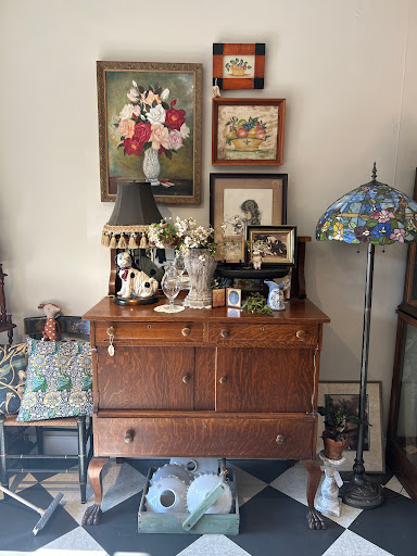 Antiques Arts & Oddities LLC