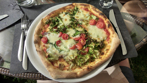 RISTORANTE Pizzeria TRAMINER a Barcellona Pozzo di Gotto (ME) - Ristorante di pesce, Cucina mediterranea, Sala ricevimenti. in Barcellona Pozzo di Gotto, Città Metropolitana di Messina