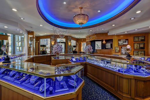 Jewelry Store «Calhoun Jewelers», reviews and photos, 500 Main St, Royersford, PA 19468, USA