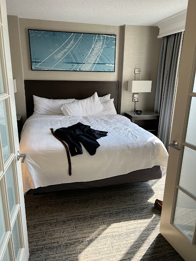 Hotel «Chicago Marriott Suites by Marriott Downers Grove», reviews and photos, 1500 Opus Pl, Downers Grove, IL 60515, USA