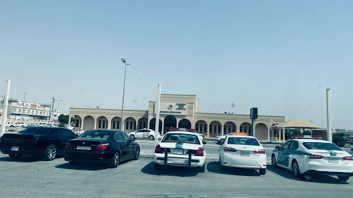 مدرسة شرق لتعليم قيادة المركبات 