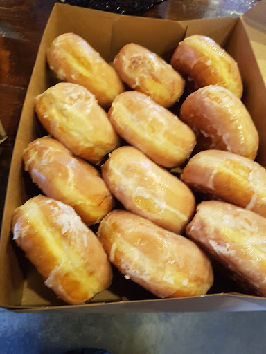 Donut Shop «Hurts Donut Co.», reviews and photos, 1301 5th St #105, Coralville, IA 52241, USA