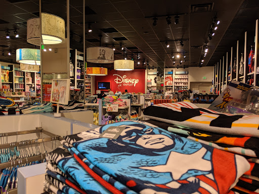 Toy Store «Disney Store», reviews and photos, 433 Opry Mills Dr, Nashville, TN 37214, USA