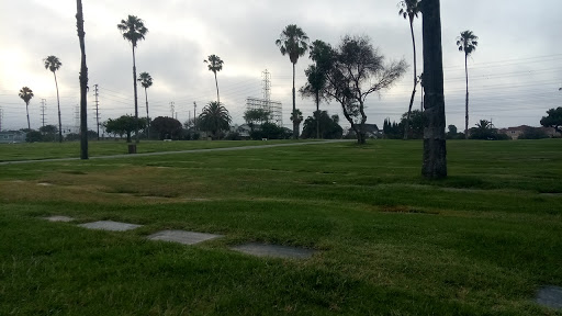 Pacific Crest Cemetery