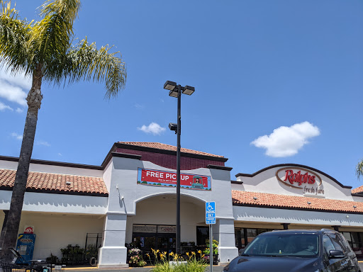 Grocery Store «Ralphs Fresh Fare», reviews and photos, 711 S Weir Canyon Rd, Anaheim, CA 92808, USA