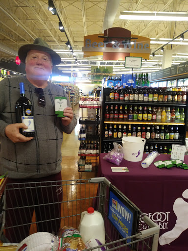 Grocery Store «Giant Food Stores», reviews and photos, 830 N U.S. 15, Dillsburg, PA 17019, USA