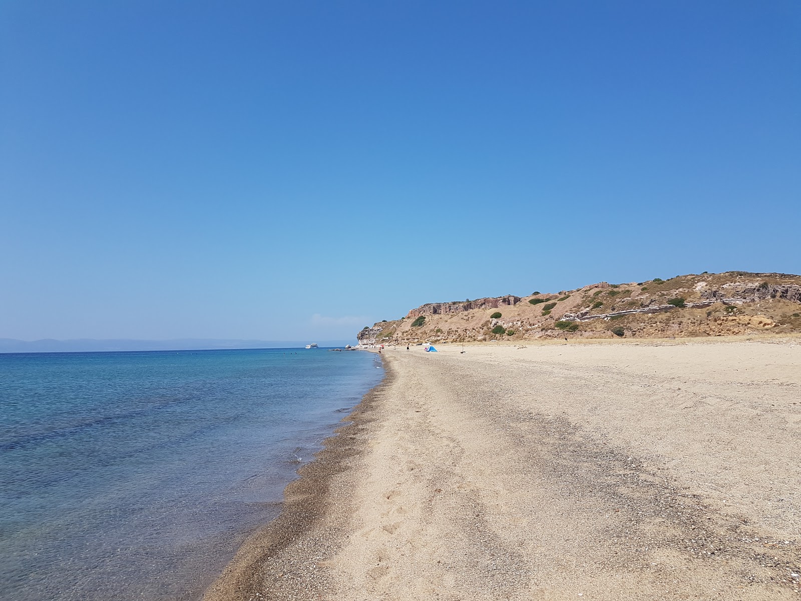 Badavut beach'in fotoğrafı çok temiz temizlik seviyesi ile