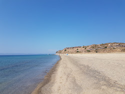 Badavut beach'in fotoğrafı çok temiz temizlik seviyesi ile