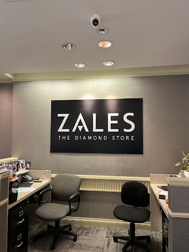 Jewelry Store «Zales –The Diamond Store», reviews and photos, 4801 Outer Loop, Louisville, KY 40219, USA