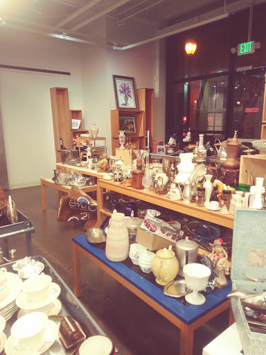 Thrift Store «RARE by Goodwill», reviews and photos, 411 W Broadway, Anaheim, CA 92805, USA