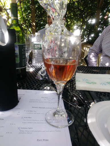 Vineyard «Di Grazia Vineyards & Winery», reviews and photos, 131 Tower Rd, Brookfield, CT 06804, USA