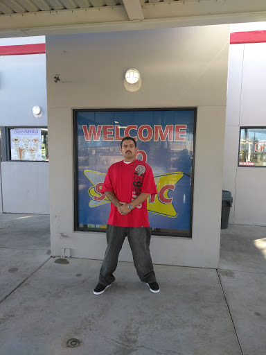 Fast Food Restaurant «Sonic Drive-In», reviews and photos, 3800 N 1st Ave, Tucson, AZ 85719, USA