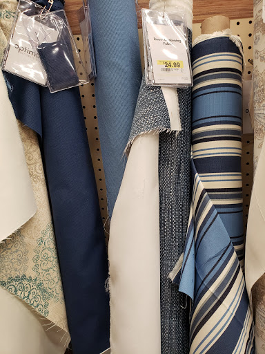 Shopping Mall «Park Place Shopping Center», reviews and photos, 17555 Southcenter Pkwy, Tukwila, WA 98188, USA