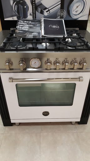 Appliance Store «P.C. Richard & Son», reviews and photos, 885 St George Ave, Woodbridge, NJ 07095, USA