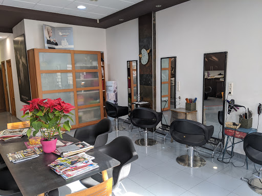 Información y opiniones sobre Peluquería K Dos de Alicante (Alacant)