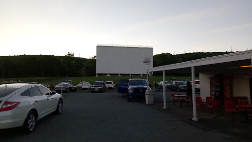 Drive-in Movie Theater «Circle Drive-In Theatre​», reviews and photos, 1911 Scranton Carbondale Hwy, Scranton, PA 18508, USA