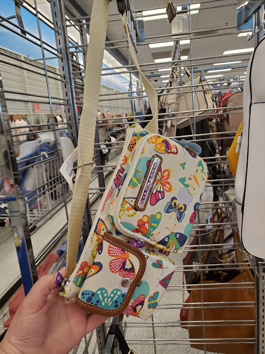 Clothing Store «Ross Dress for Less», reviews and photos, 1945 W Palmetto St, Florence, SC 29501, USA