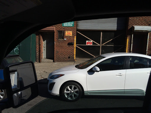 Towing Service «Hook & Go Towing service», reviews and photos, 842 5th Ave, Brooklyn, NY 11232, USA