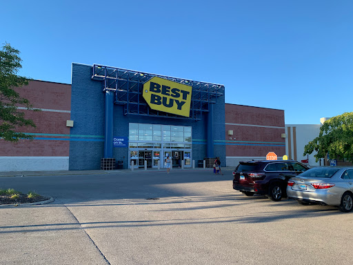 Electronics Store «Best Buy», reviews and photos, 2301 Howard St, Evanston, IL 60202, USA