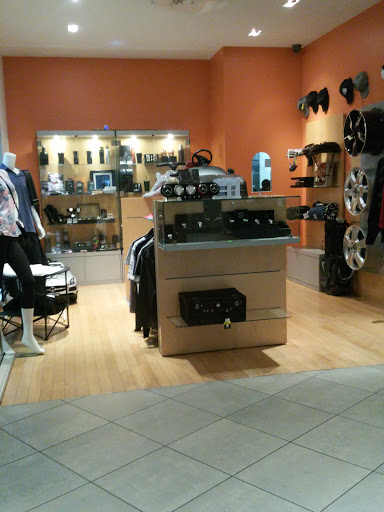 Mercedes Benz Dealer «Silver Star Motors», reviews and photos, 36-11 Northern Blvd, Long Island City, NY 11101, USA