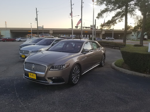 Lincoln Mercury Dealer «West Point Lincoln», reviews and photos, 11666 Katy Fwy, Houston, TX 77043, USA