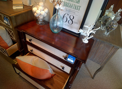 Furniture Store «Bassett Home Furnishings», reviews and photos, 2261 E Southlake Blvd, Southlake, TX 76092, USA