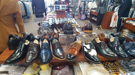 Clothing Store «The City Outlet Clothing», reviews and photos, 17653 Twelve Mile Rd, Lathrup Village, MI 48076, USA