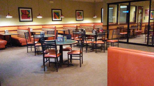 Pizza Restaurant «Round Table Pizza», reviews and photos, 5085 Business Center Dr Suite 102, Fairfield, CA 94533, USA