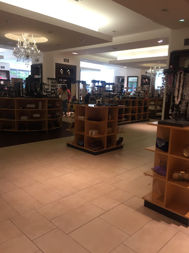 Fashion Accessories Store «Charming Charlie», reviews and photos, 1554 Polaris Pkwy #317, Columbus, OH 43240, USA