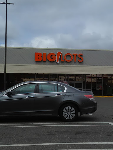 Discount Store «Big Lots», reviews and photos, 940 Silver Ln #3, East Hartford, CT 06118, USA
