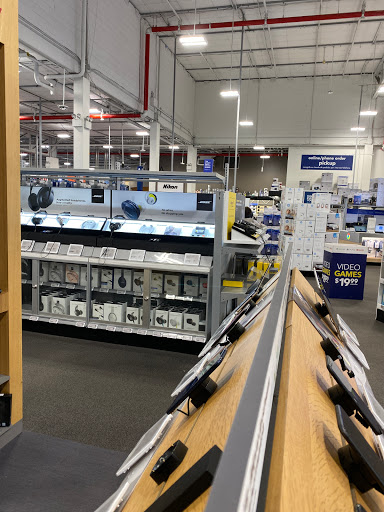 Electronics Store «Best Buy», reviews and photos, 13107 40 Rd c300, Flushing, NY 11354, USA