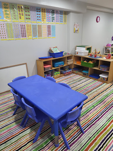Day Care Center «Dragon Tots In-Home Daycare», reviews and photos, 2316 Woodland Ave, West Des Moines, IA 50266, USA