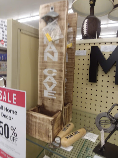 Craft Store «Hobby Lobby», reviews and photos, 2900 S 25th St, Clinton, IA 52732, USA