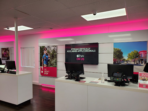 Cell Phone Store «T-Mobile», reviews and photos, 69 Brookside Ave STE 212, Chester, NY 10918, USA