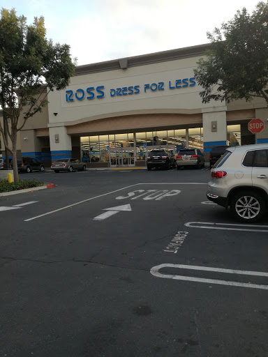 Shopping Mall «Clayton Valley Shopping Center», reviews and photos, 5424 Ygnacio Valley Rd, Concord, CA 94521, USA