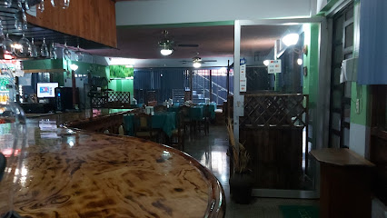 Bar y Restaurant Fusion Tarrazu