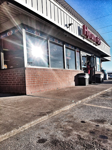 Hyrum Chevron en Hyrum