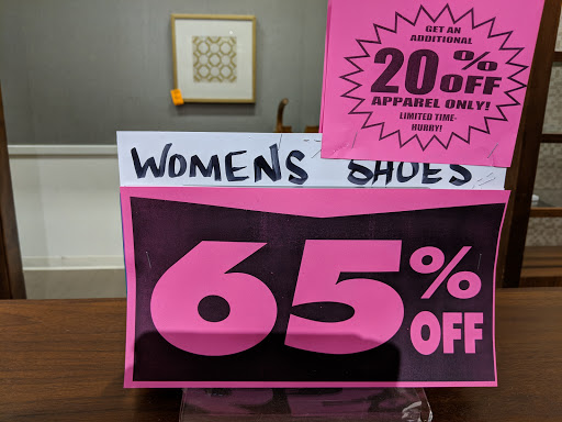 Department Store «Boston Store», reviews and photos, 15875 W Bluemound Rd, Brookfield, WI 53005, USA