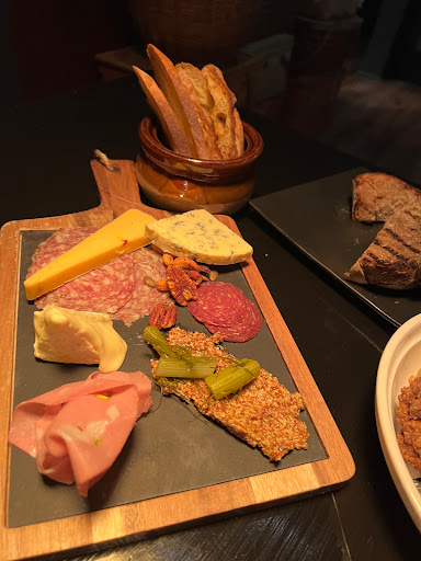 Bar «Paragon», reviews and photos, 2125 Queen Anne Ave N, Seattle, WA 98109, USA